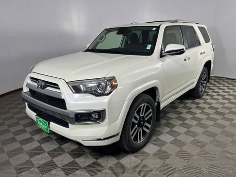Used 2022 Toyota 4Runner Limited image 19