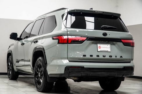Used 2024 Toyota Sequoia Platinum image 10