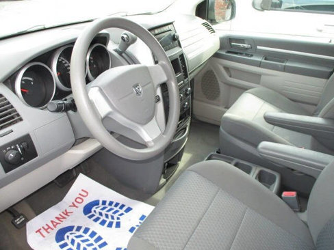 Used 2010 Dodge Grand Caravan SE w/ Climate Group image 31