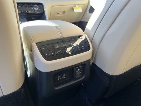 New 2025 INFINITI QX60 Sensory w/ Vision Package image 33