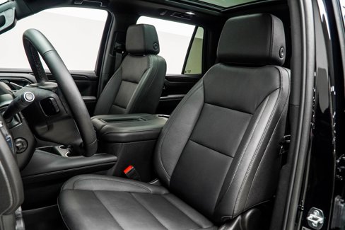 Used 2024 Chevrolet Tahoe Z71 w/ Luxury Package image 37