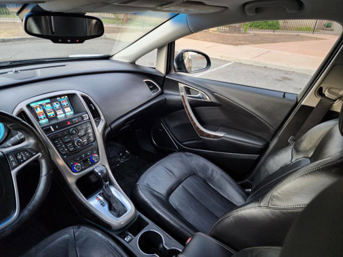 Used 2012 Buick Verano Leather image 32