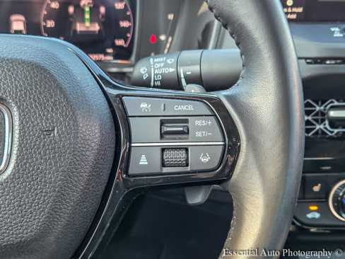 Used 2023 Honda Accord Touring image 18