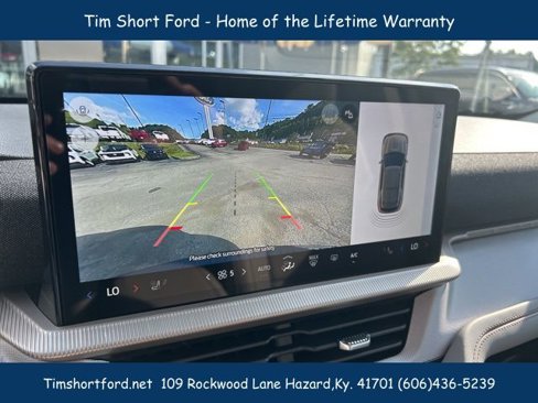 New 2025 Ford Explorer Active image 15