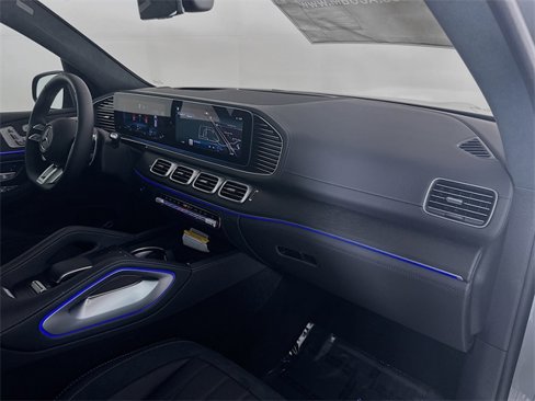 New 2026 Mercedes-Benz GLS 63 AMG 4MATIC image 31