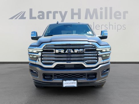 New 2025 RAM 3500 Laramie image 8