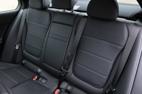 New 2025 Mercedes-Benz C 300 4MATIC Sedan image 30