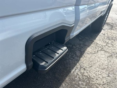 New 2025 Ford F250 XLT w/ 360-Degree Camera Package image 20