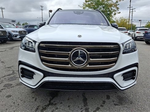 New 2026 Mercedes-Benz GLS 580 4MATIC image 5