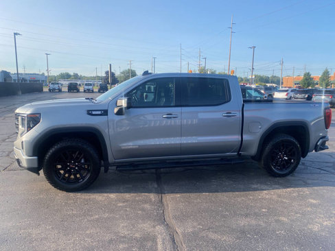 Used 2025 GMC Sierra 1500 Elevation w/ Elevation Premium Package image 7