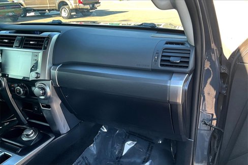 Used 2024 Toyota 4Runner SR5 Premium image 17