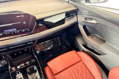 New 2025 Audi SQ6 e-tron Premium Plus image 20