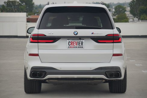 New 2026 BMW X7 M60i image 6