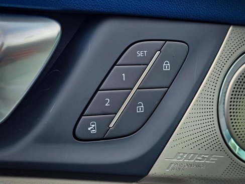 New 2026 Buick Enclave Avenir w/ Super Cruise Package image 11