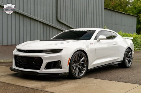 Used 2023 Chevrolet Camaro ZL1 image 20