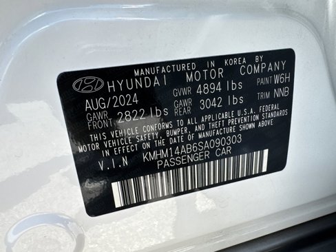 Used 2025 Hyundai Ioniq 6 SE image 29