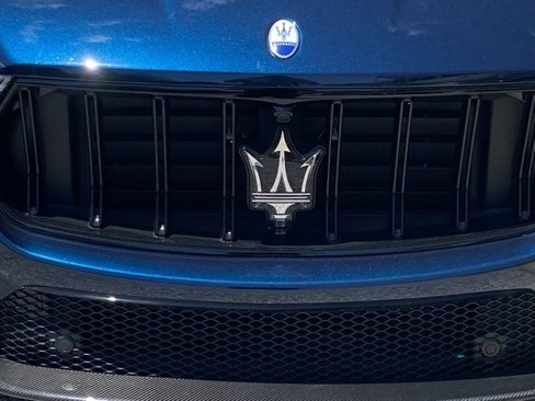 New 2024 Maserati Levante Trofeo image 11