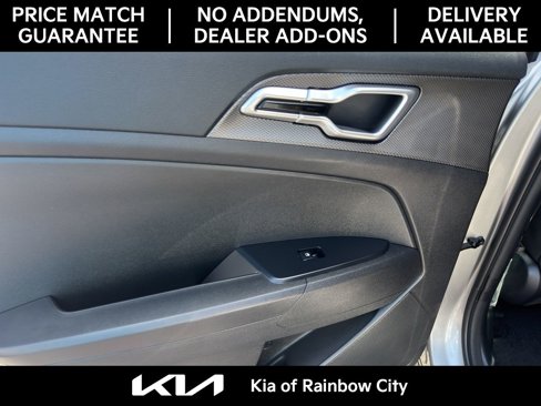 Used 2023 Kia Sportage LX image 34