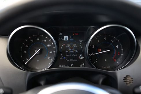 Used 2020 Jaguar F-PACE Prestige image 30