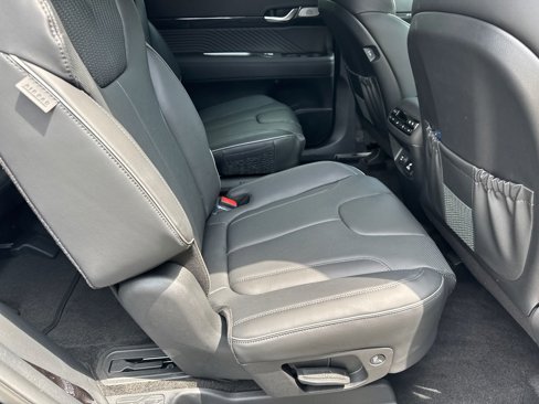 Used 2025 Hyundai Palisade Calligraphy image 15