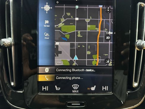 Used 2019 Volvo XC40 T5 Momentum image 30