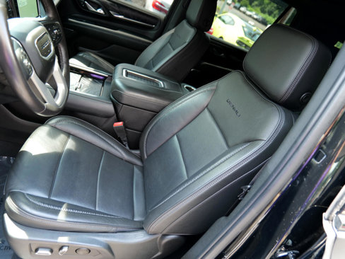 Used 2022 GMC Yukon Denali image 14