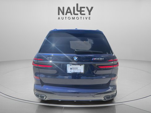 New 2026 BMW X7 M60i image 3