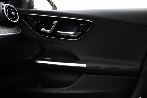 New 2025 Mercedes-Benz C 300 4MATIC Sedan image 28