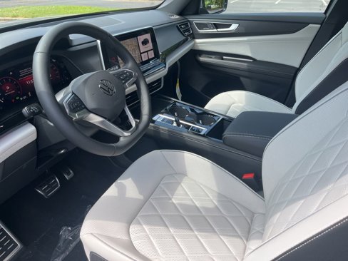 New 2026 Volkswagen Atlas Cross Sport SEL Premium R-Line image 14