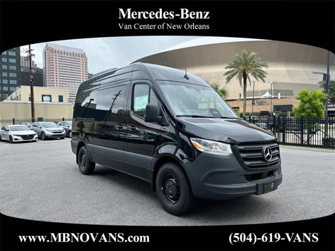 New 2025 Mercedes-Benz Sprinter 2500 image 1