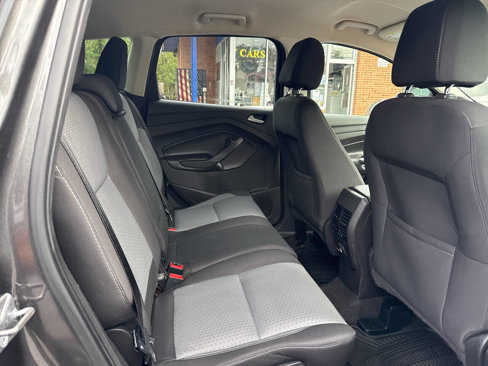 Used 2017 Ford Escape SE image 15
