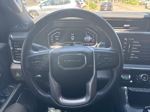 Used 2024 GMC Sierra 1500 Denali image 13