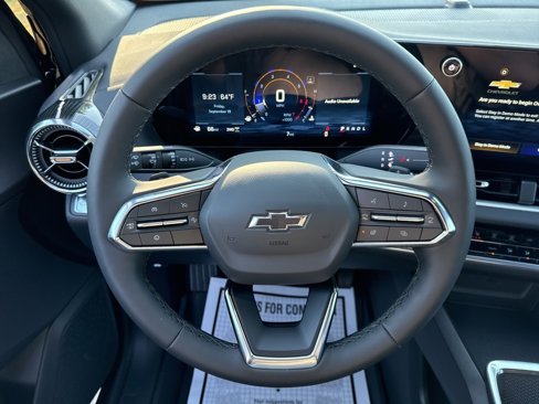 New 2026 Chevrolet Equinox LT w/ Midnight Edition image 16