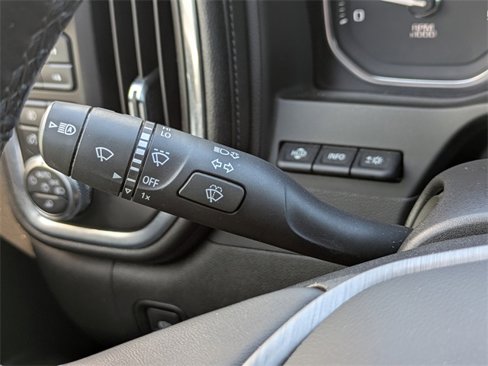 Used 2023 GMC Sierra 2500 Denali w/ Denali Black Diamond Edition image 30