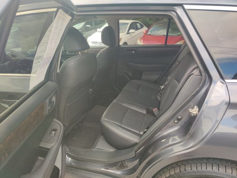 Used 2016 Subaru Outback 2.5i Limited image 12