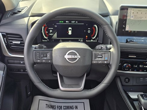 New 2026 Nissan Rogue Platinum image 14