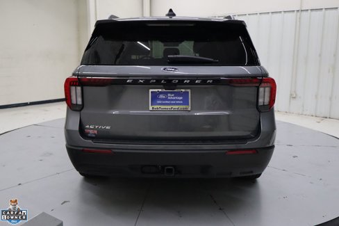 Certified 2025 Ford Explorer Active image 6