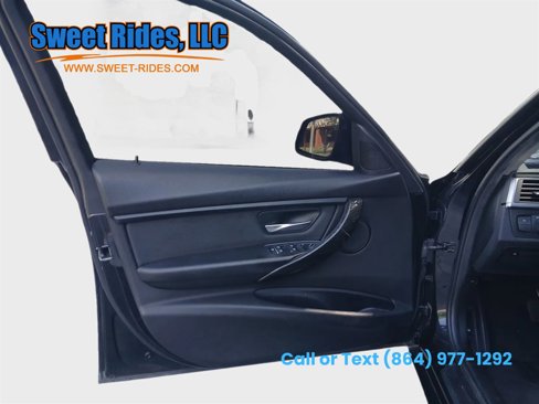 Used 2018 BMW 320i xDrive Sedan image 10