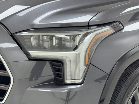 Used 2024 Toyota Sequoia Platinum image 35