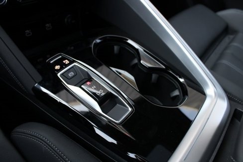 New 2025 Audi Q5 Prestige image 9