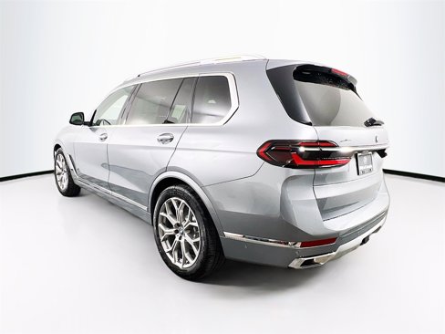 New 2026 BMW X7 xDrive40i image 5
