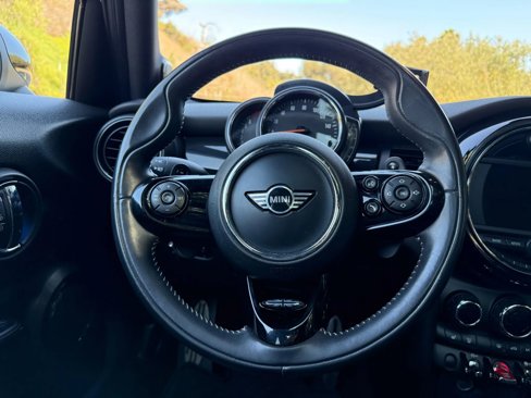 Used 2019 MINI Cooper S w/ Premium Package image 55