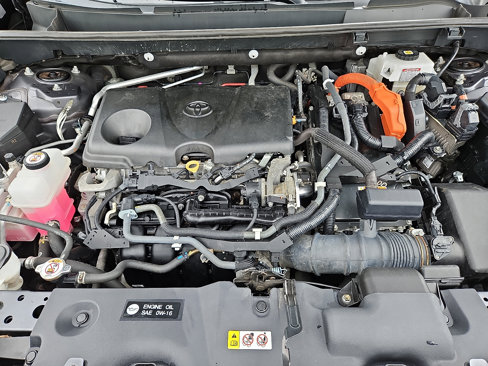 Used 2021 Toyota RAV4 XLE image 27