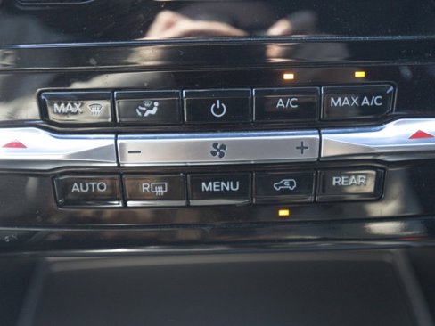 Used 2024 Ford Explorer Limited image 25