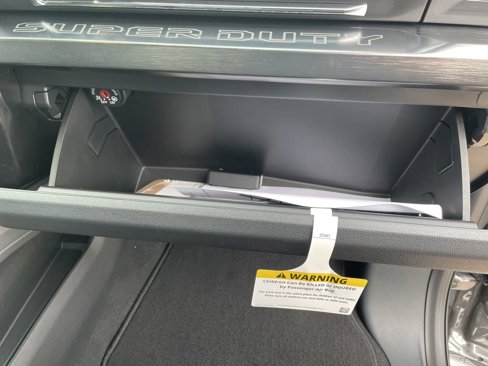 New 2025 Ford F250 Lariat w/ Chrome Package image 35