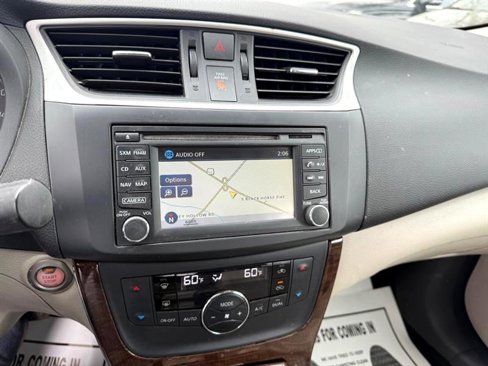 Used 2015 Nissan Sentra SL w/ SL Premium Package image 21
