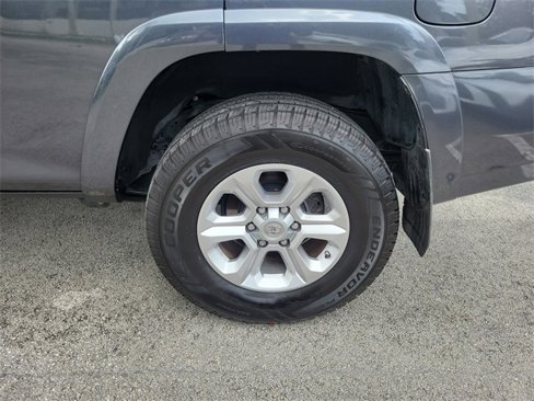 Used 2019 Toyota 4Runner SR5 Premium image 6