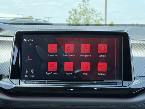 New 2025 Volkswagen Atlas Peak Edition SE image 20