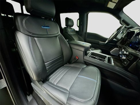 New 2026 Ford F250 Platinum image 28