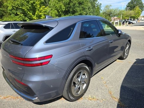 Certified 2026 Genesis GV70 2.5T Advanced image 3